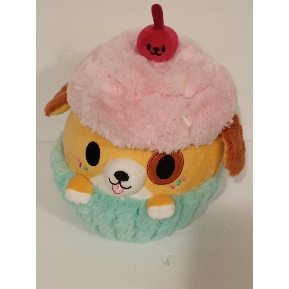 Squishable mini cupcake